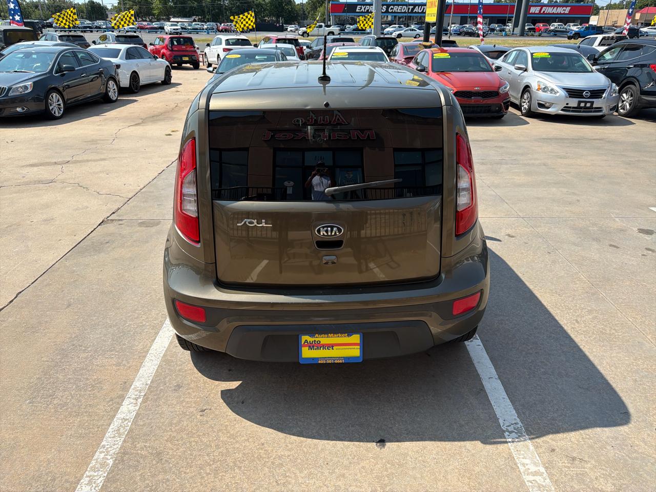 Kia Soul 5dr Wgn Auto + 2013