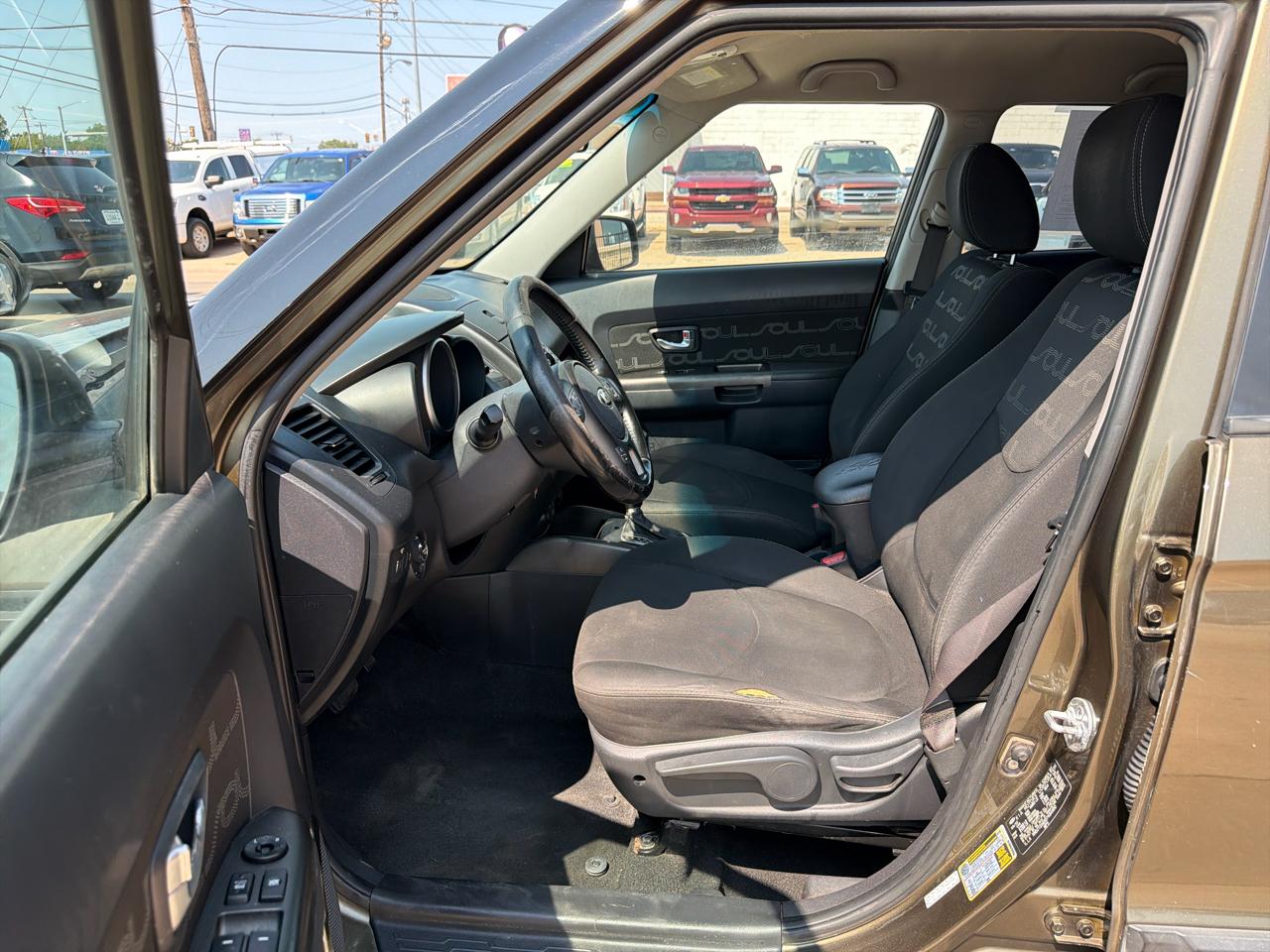 Kia Soul 5dr Wgn Auto + 2013