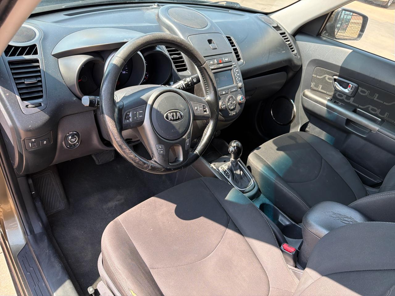 Kia Soul 5dr Wgn Auto + 2013