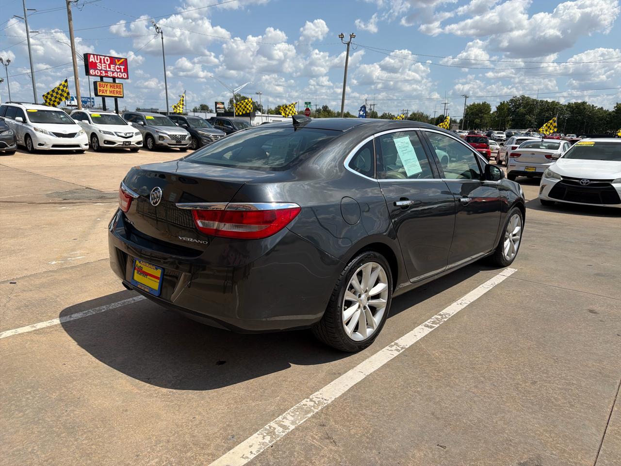 Buick Verano 4dr Sdn Leather Group 2015
