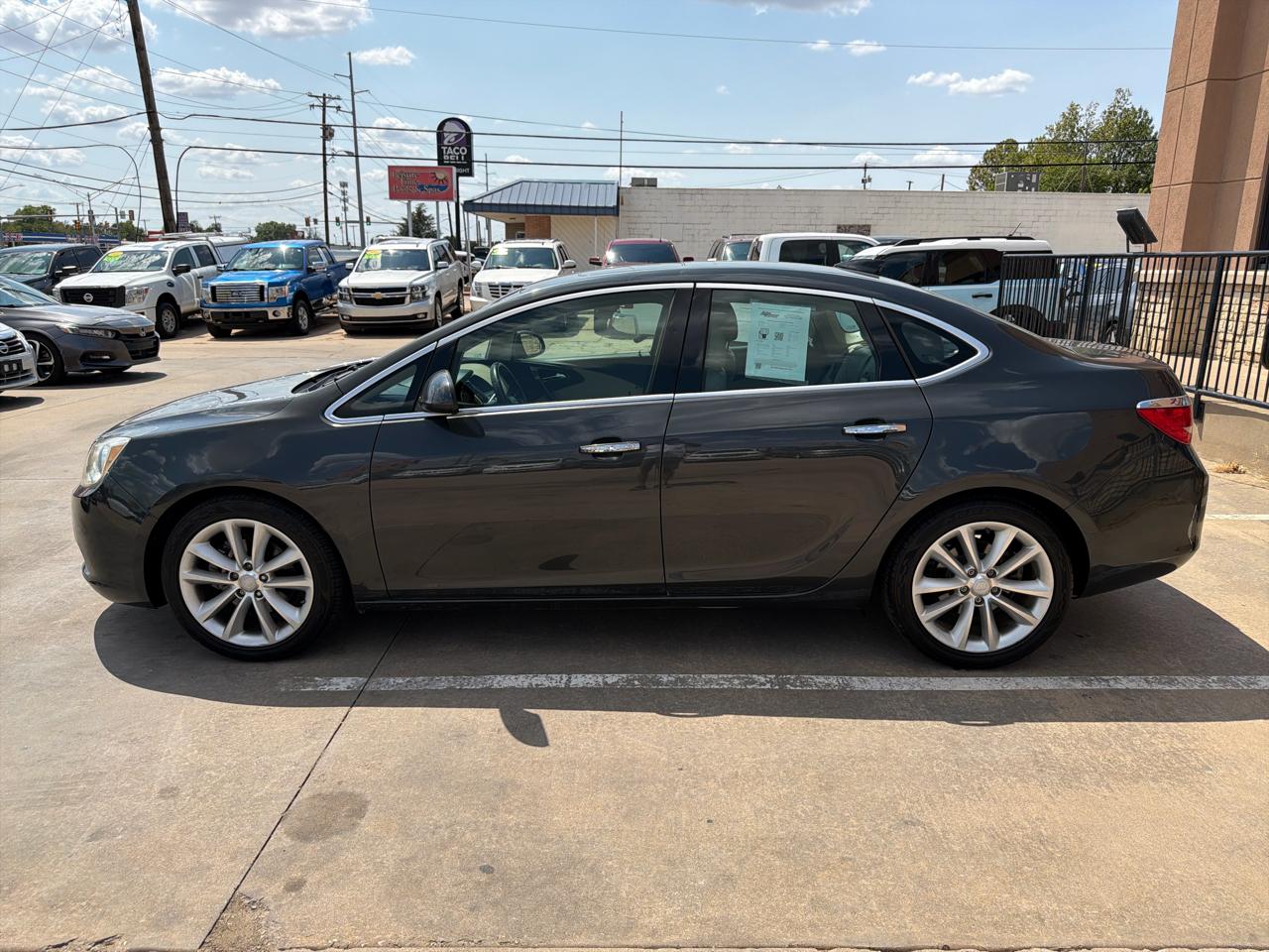 Buick Verano 4dr Sdn Leather Group 2015