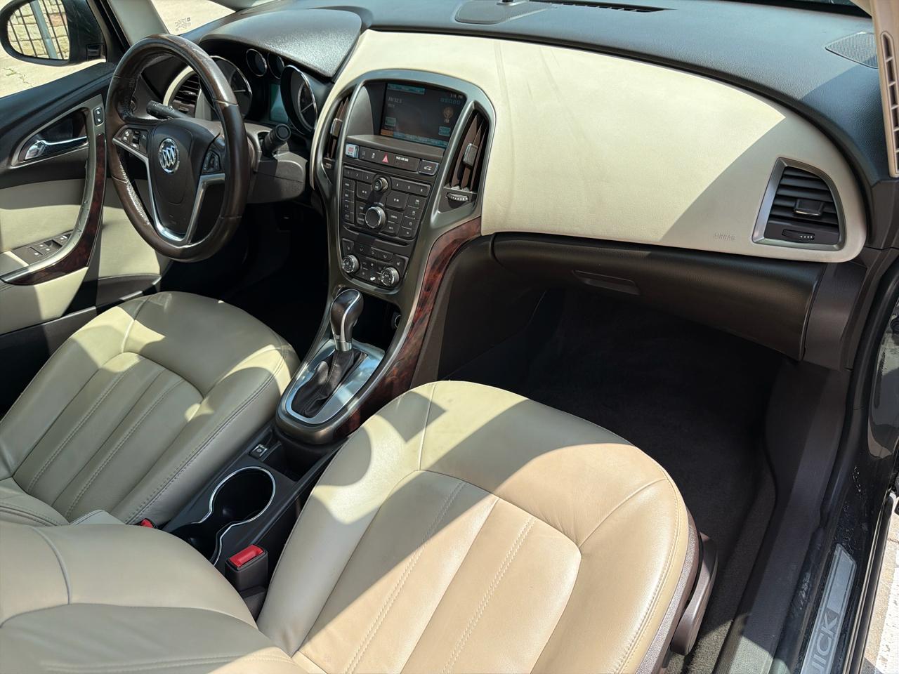 Buick Verano 4dr Sdn Leather Group 2015