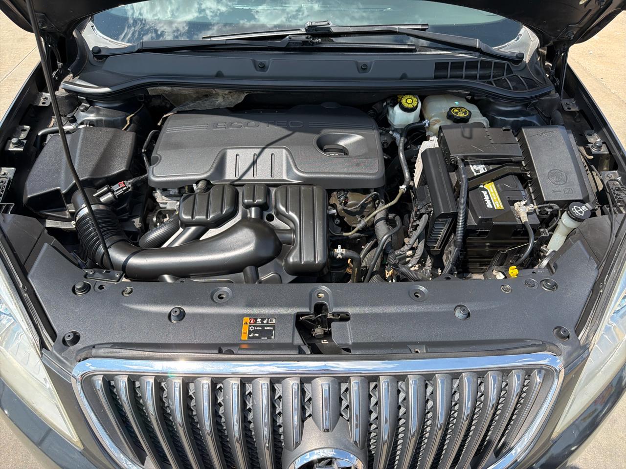 Buick Verano 4dr Sdn Leather Group 2015