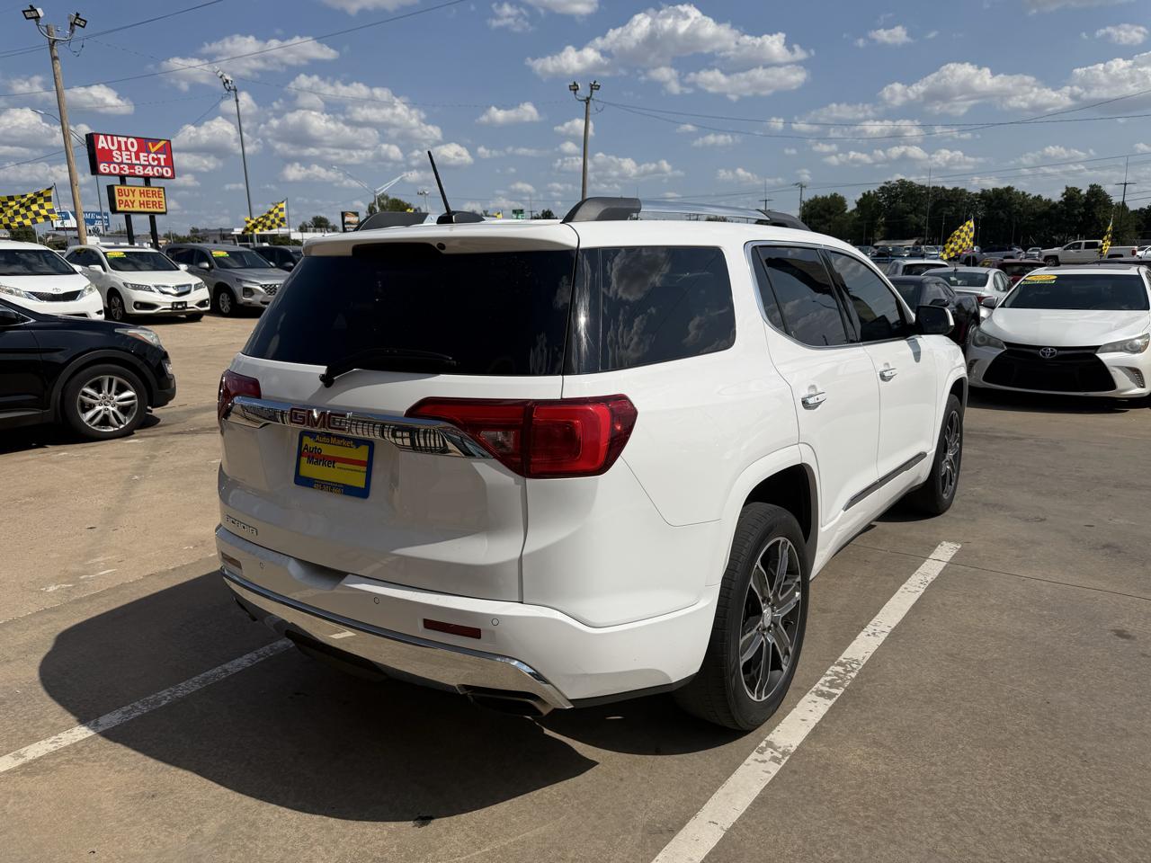 GMC Acadia FWD 4dr Denali 2019