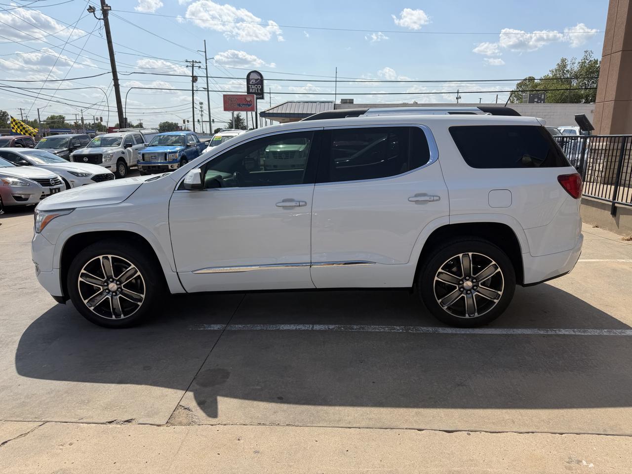 GMC Acadia FWD 4dr Denali 2019