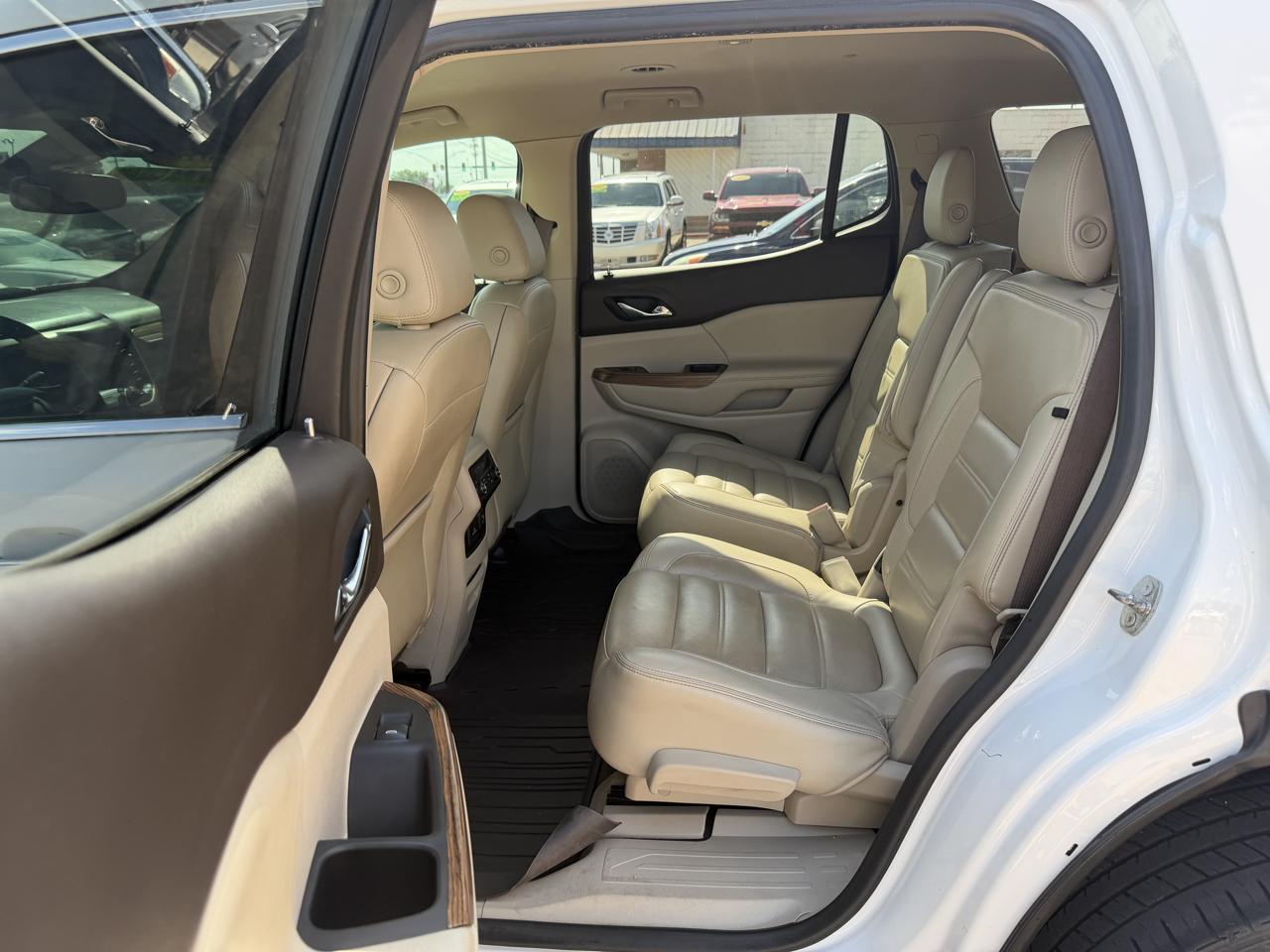GMC Acadia FWD 4dr Denali 2019