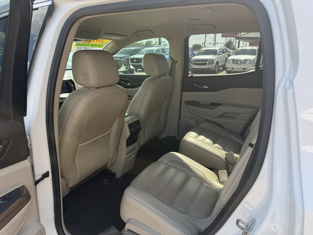 GMC Acadia FWD 4dr Denali 2019