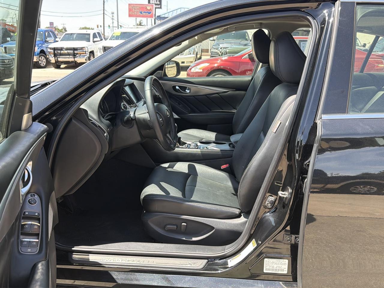 Infiniti Q50 3.0t Premium RWD 2017