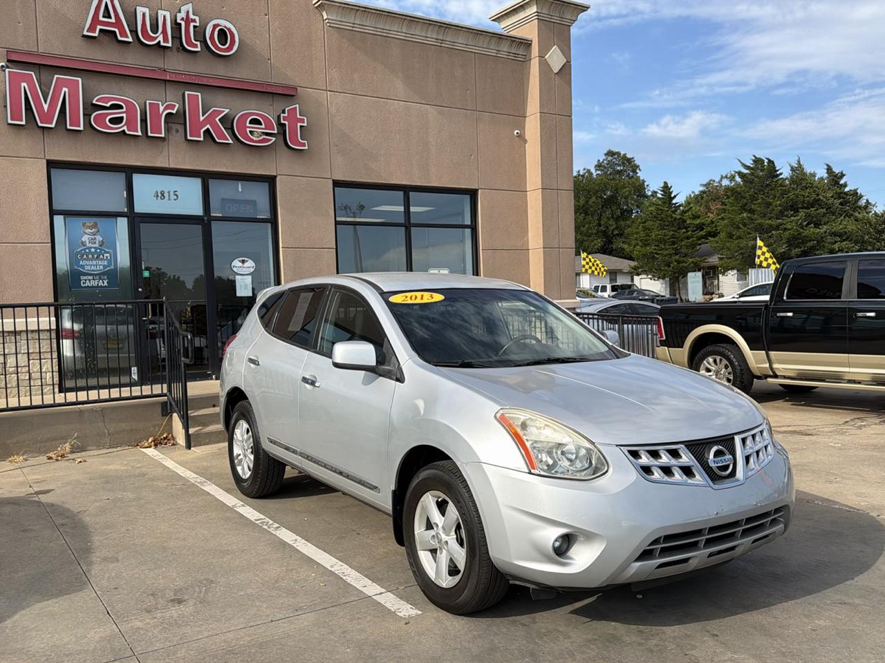 Nissan Rogue FWD 4dr S 2013