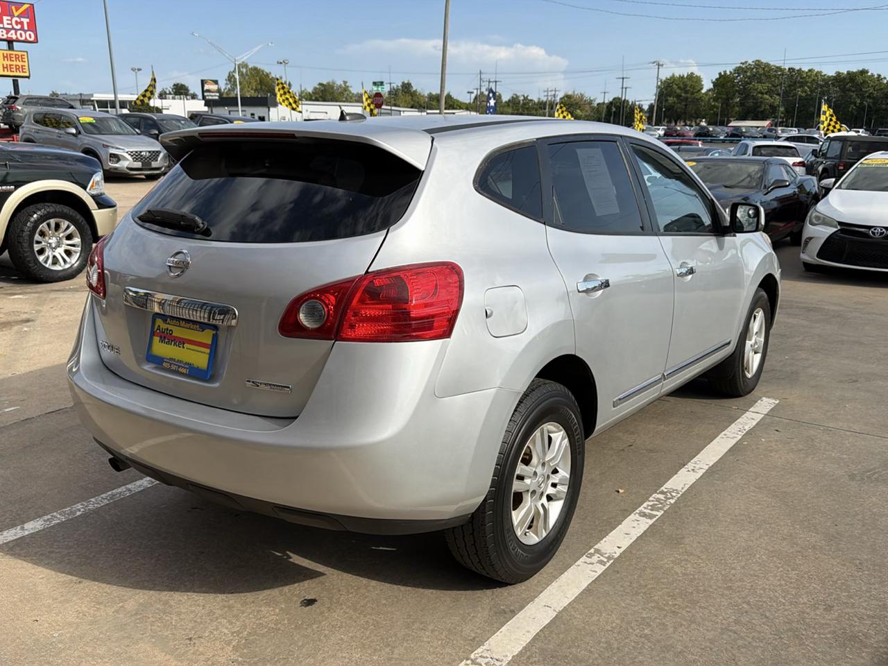 Nissan Rogue FWD 4dr S 2013