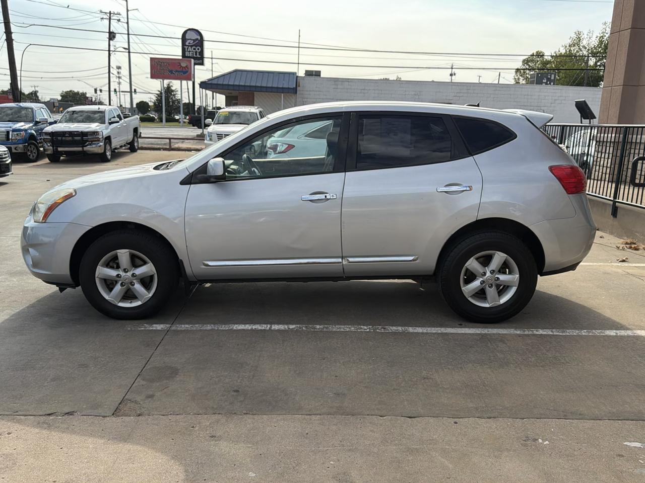 Nissan Rogue FWD 4dr S 2013