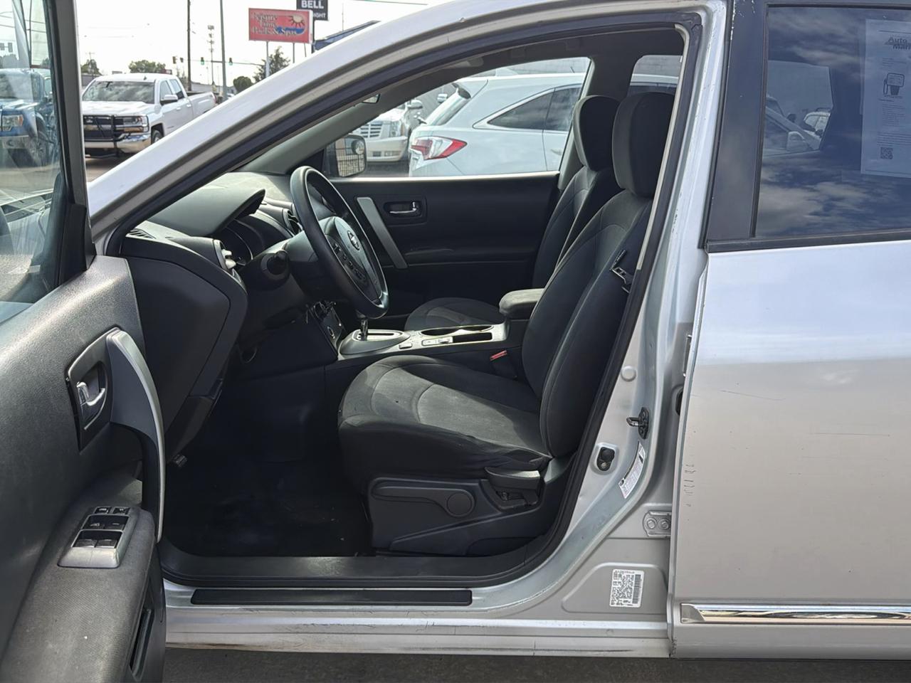 Nissan Rogue FWD 4dr S 2013