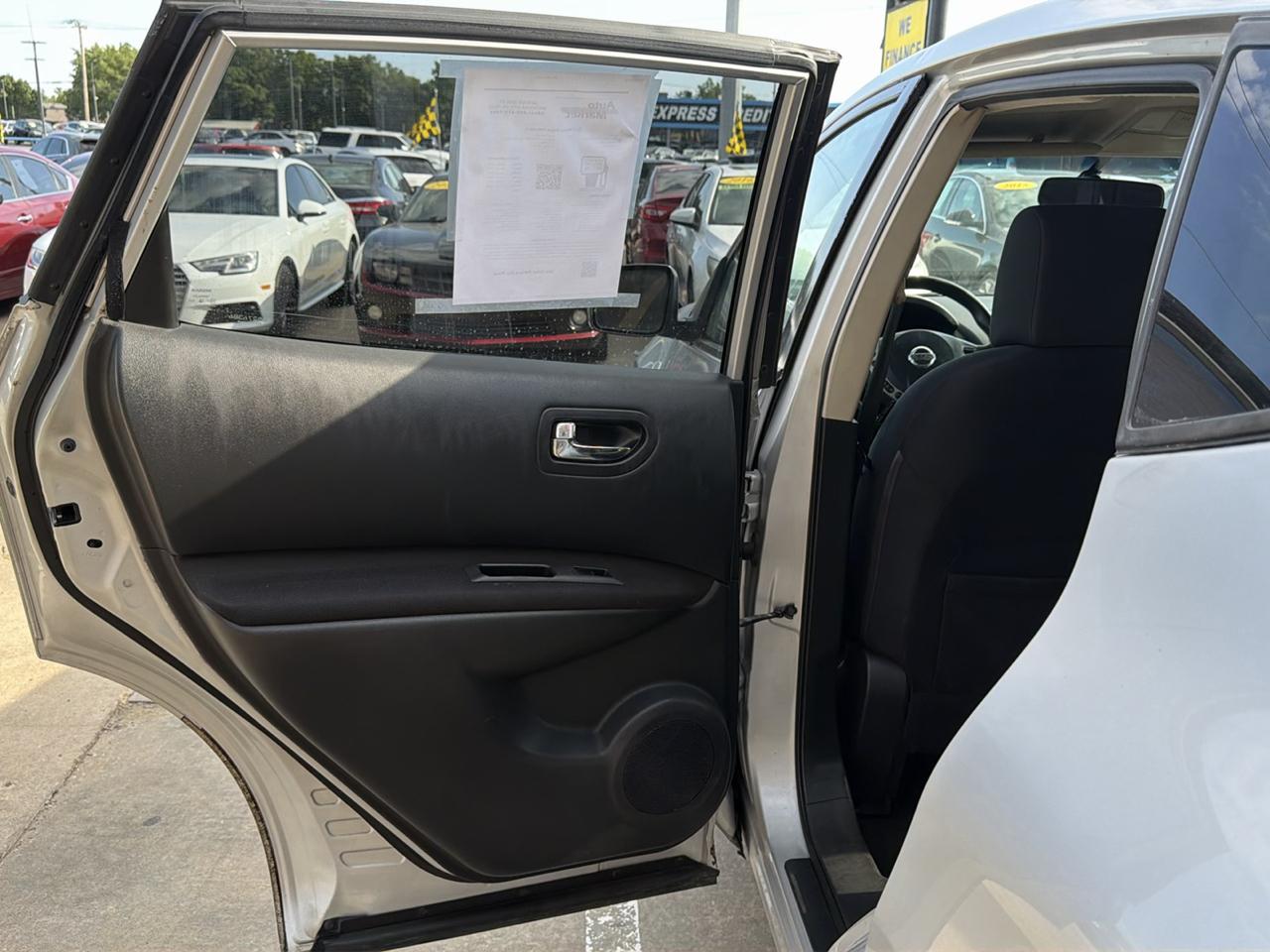Nissan Rogue FWD 4dr S 2013