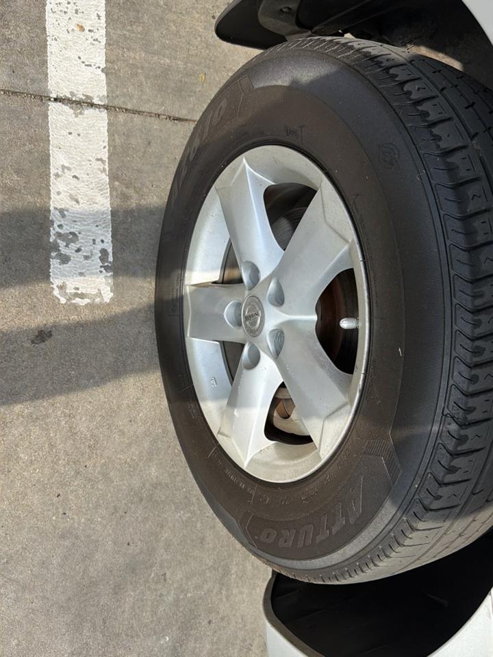 Nissan Rogue FWD 4dr S 2013