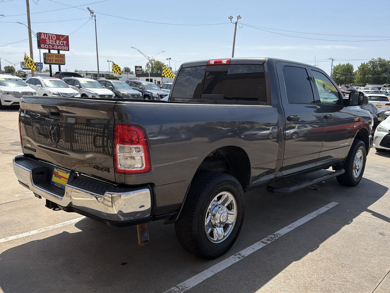 RAM 2500 Tradesman 4x4 Crew Cab 6'4" Box 2019