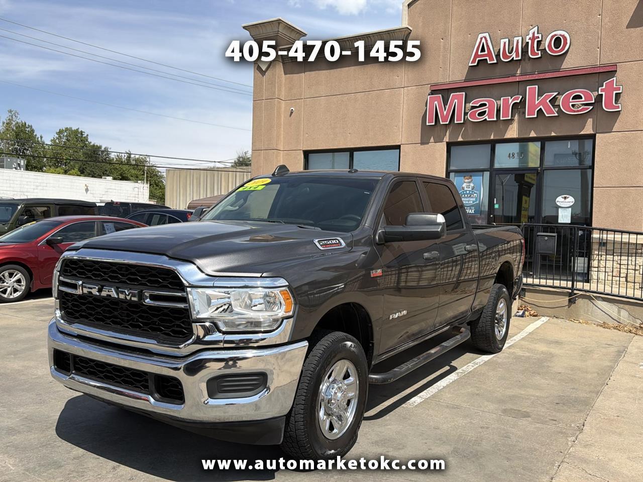2019 RAM 2500 Tradesman 4x4 Crew Cab 6'4" Box