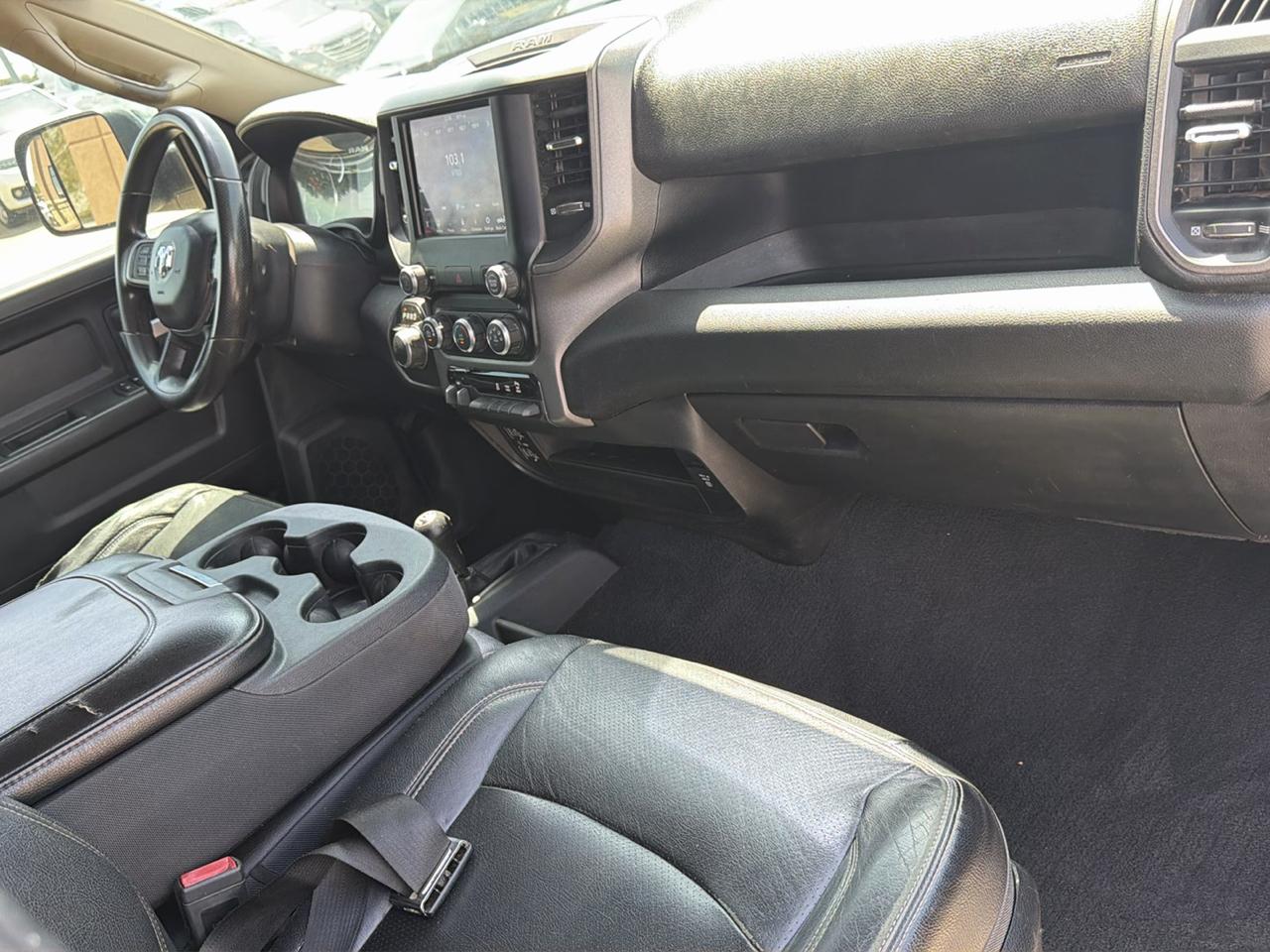 RAM 2500 Tradesman 4x4 Crew Cab 6'4" Box 2019