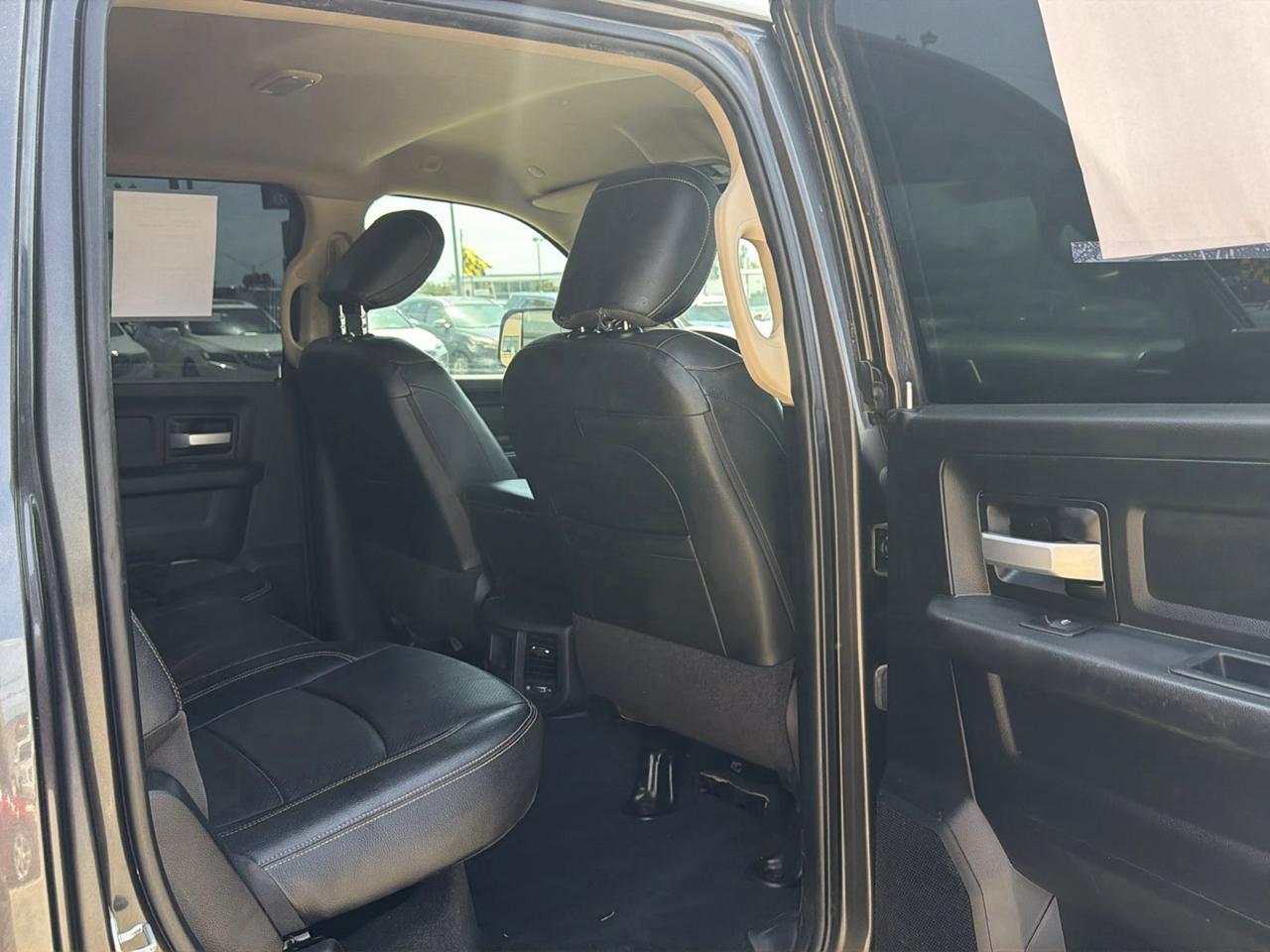 RAM 2500 Tradesman 4x4 Crew Cab 6'4" Box 2019