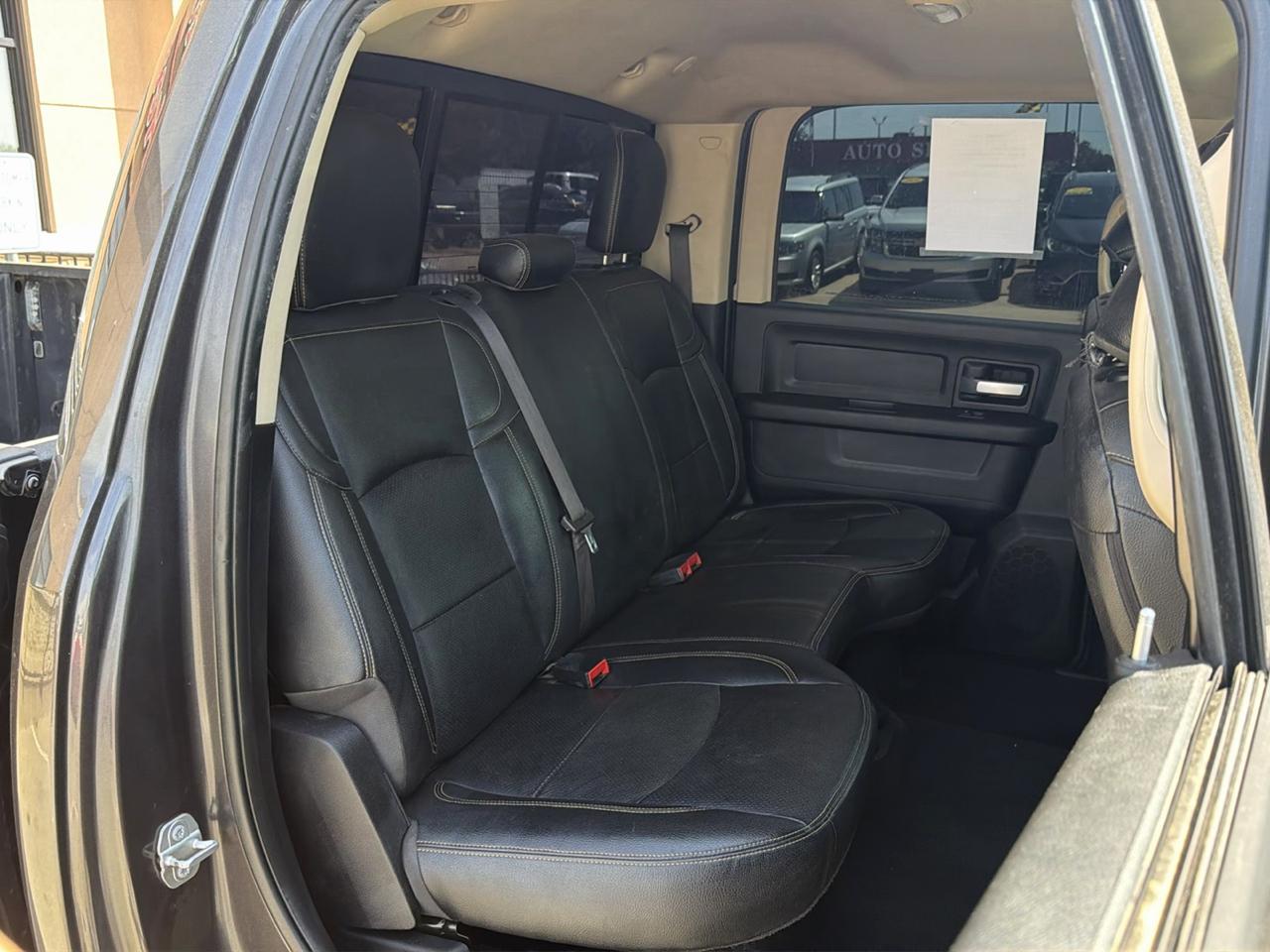 RAM 2500 Tradesman 4x4 Crew Cab 6'4" Box 2019