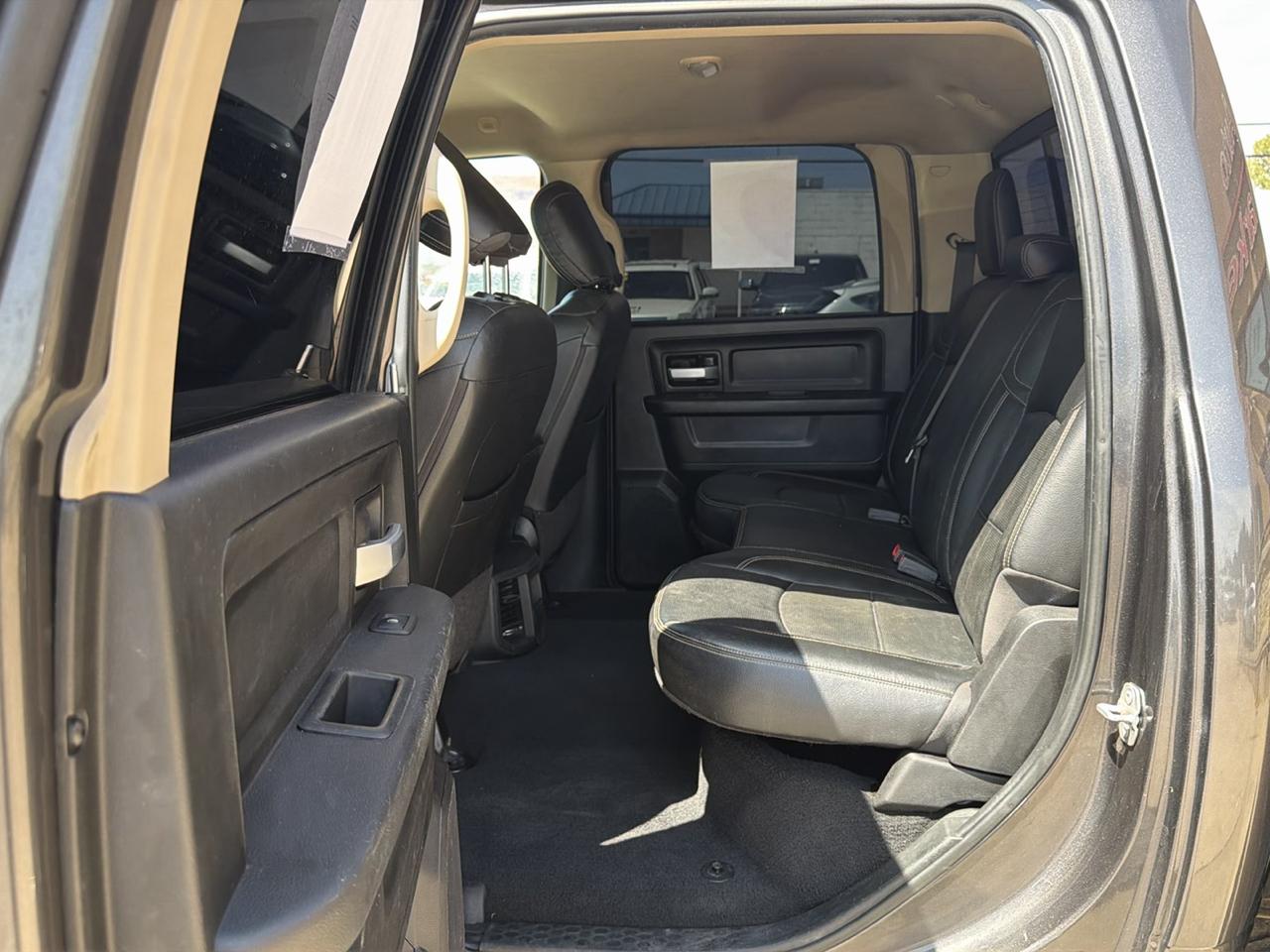 RAM 2500 Tradesman 4x4 Crew Cab 6'4" Box 2019