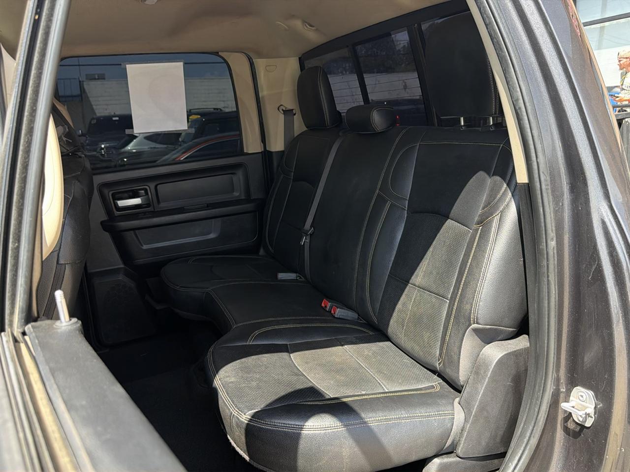RAM 2500 Tradesman 4x4 Crew Cab 6'4" Box 2019