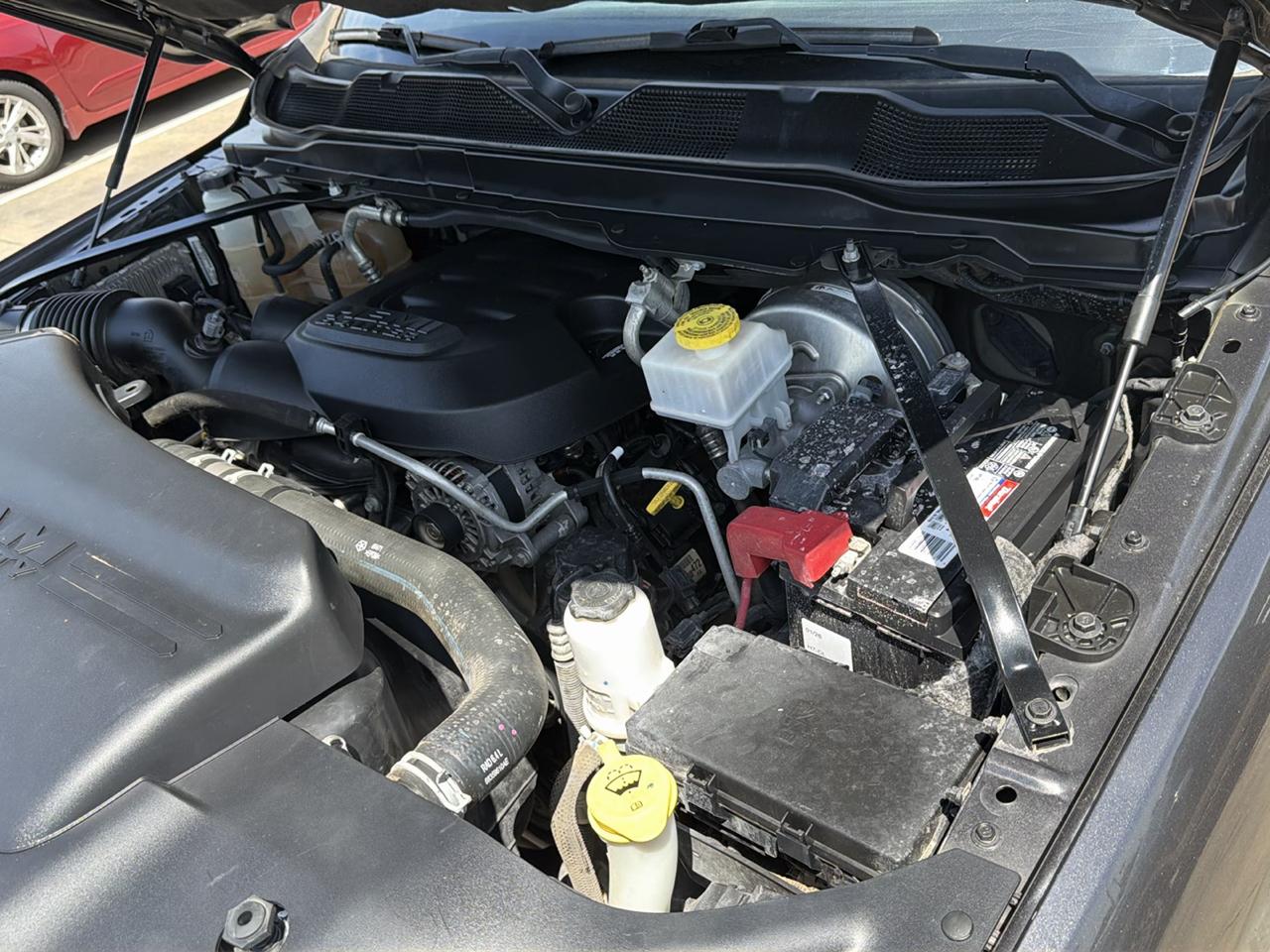 RAM 2500 Tradesman 4x4 Crew Cab 6'4" Box 2019
