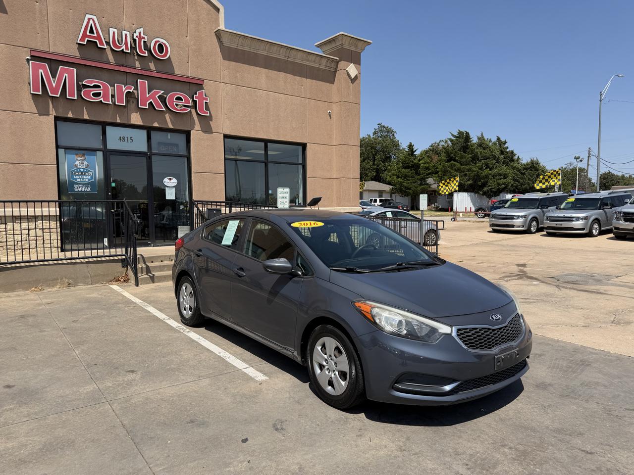 Kia Forte 4dr Sdn Auto LX 2016