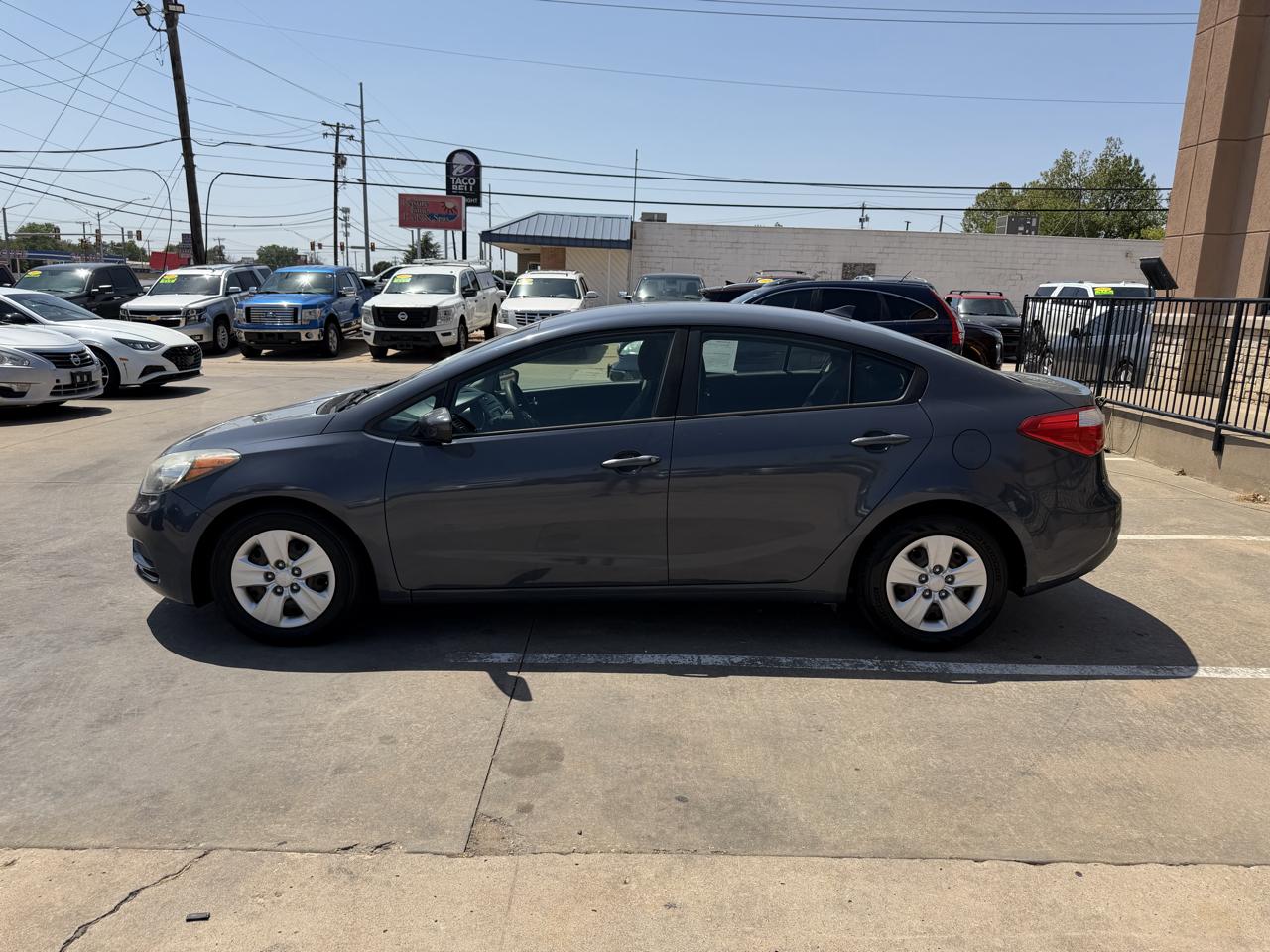 Kia Forte 4dr Sdn Auto LX 2016