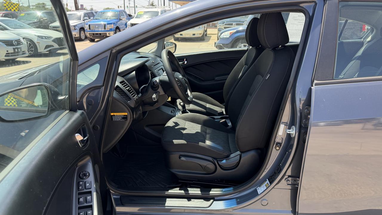 Kia Forte 4dr Sdn Auto LX 2016