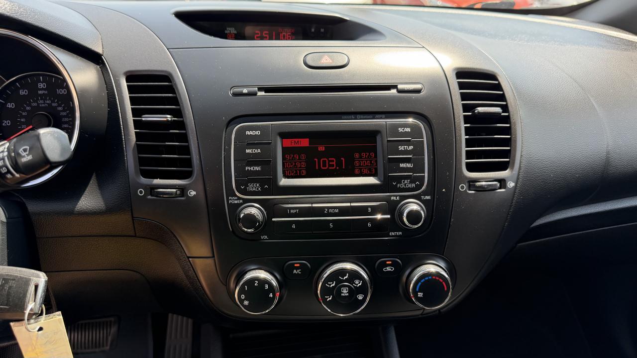 Kia Forte 4dr Sdn Auto LX 2016