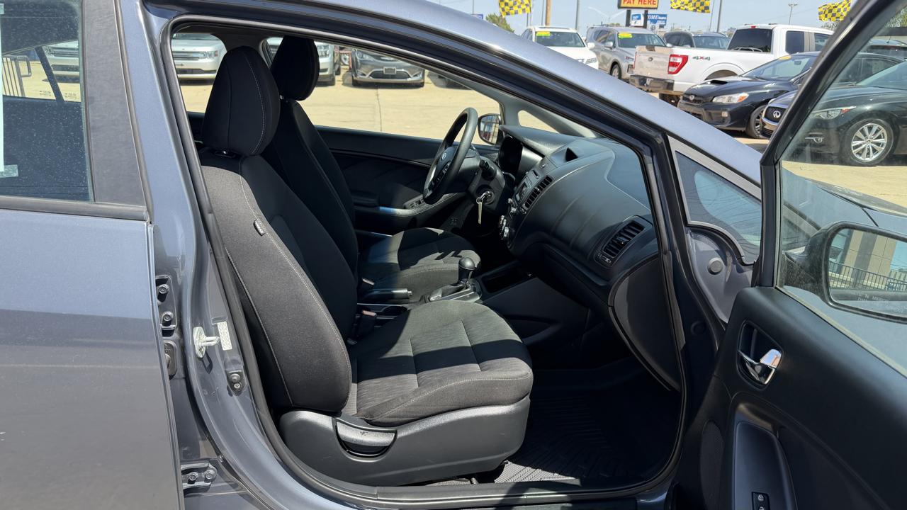 Kia Forte 4dr Sdn Auto LX 2016