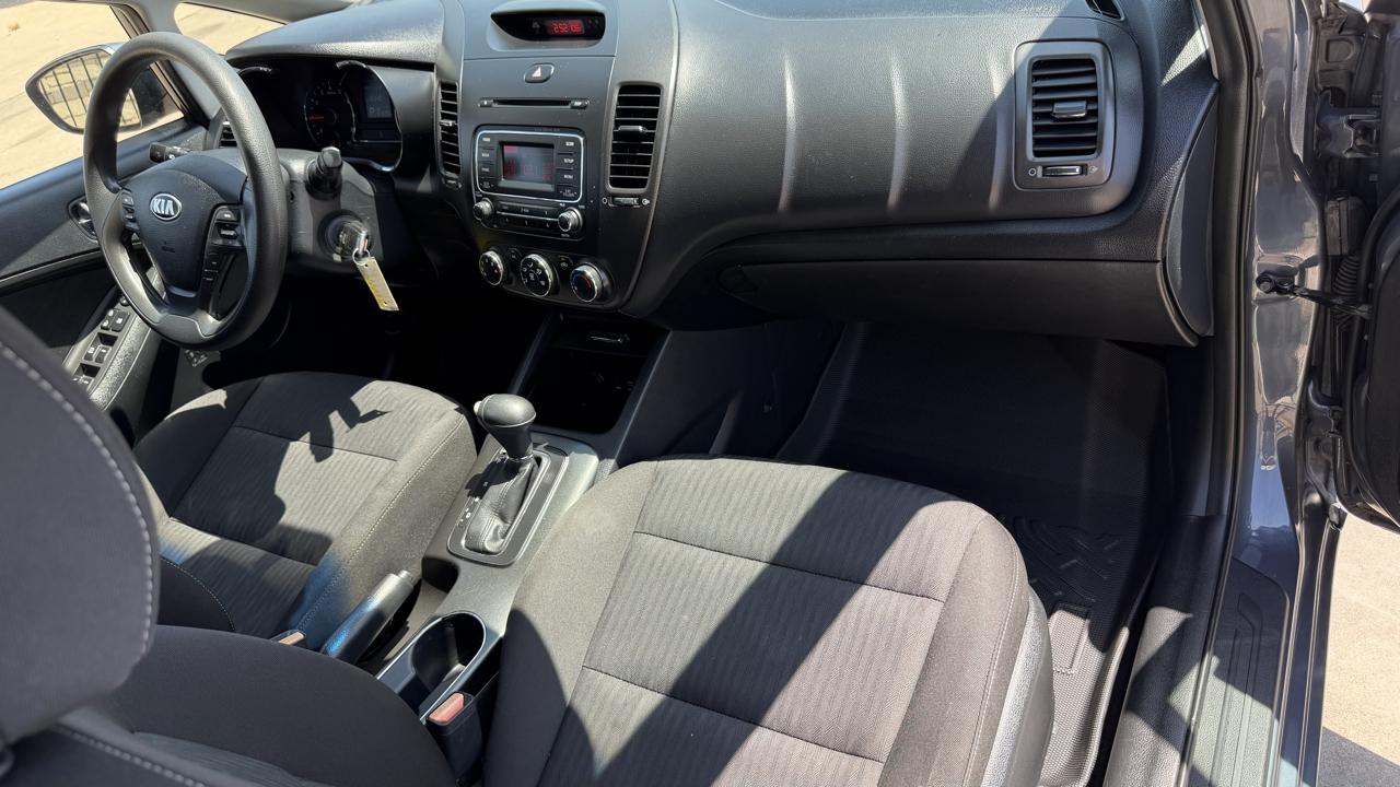 Kia Forte 4dr Sdn Auto LX 2016