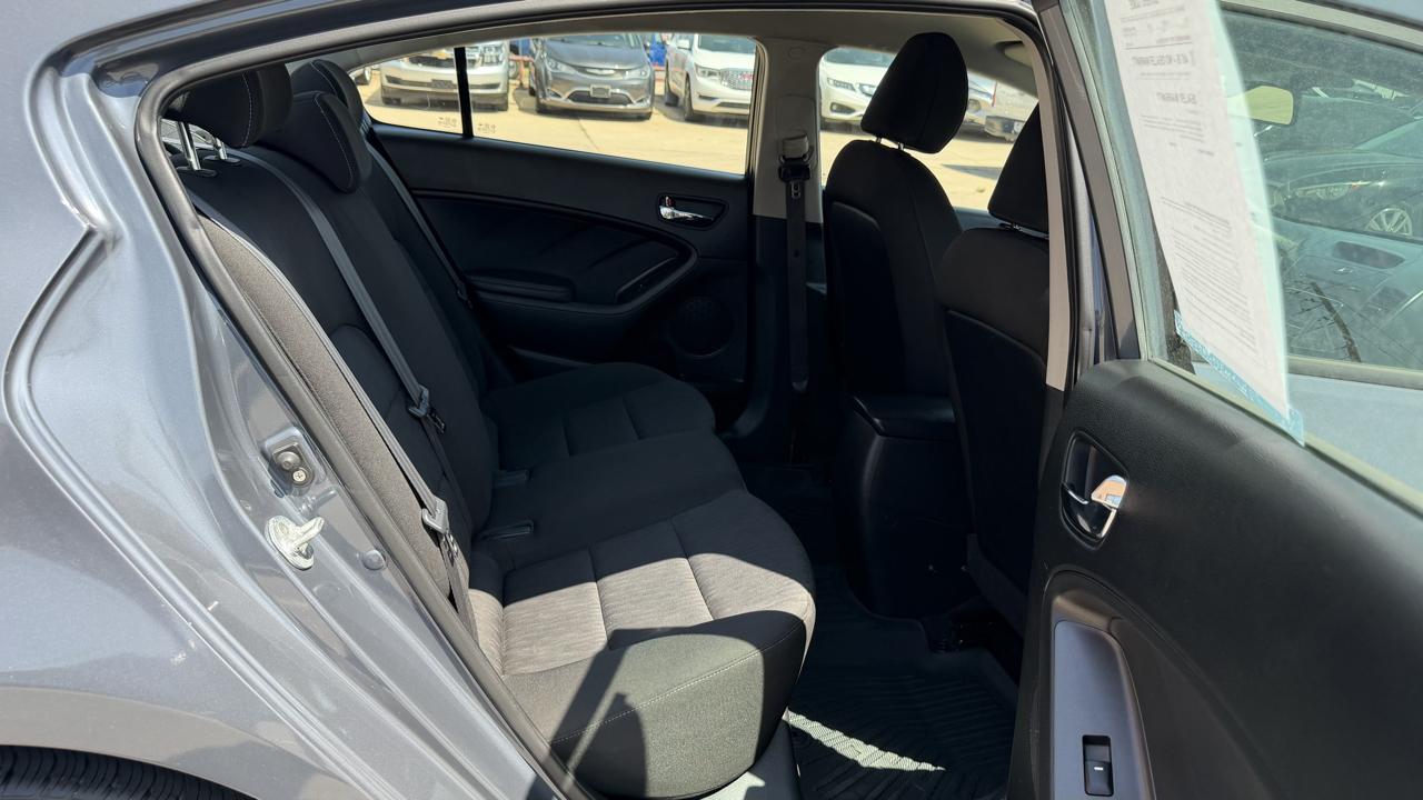 Kia Forte 4dr Sdn Auto LX 2016