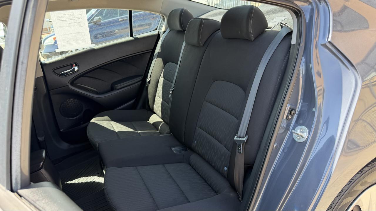 Kia Forte 4dr Sdn Auto LX 2016