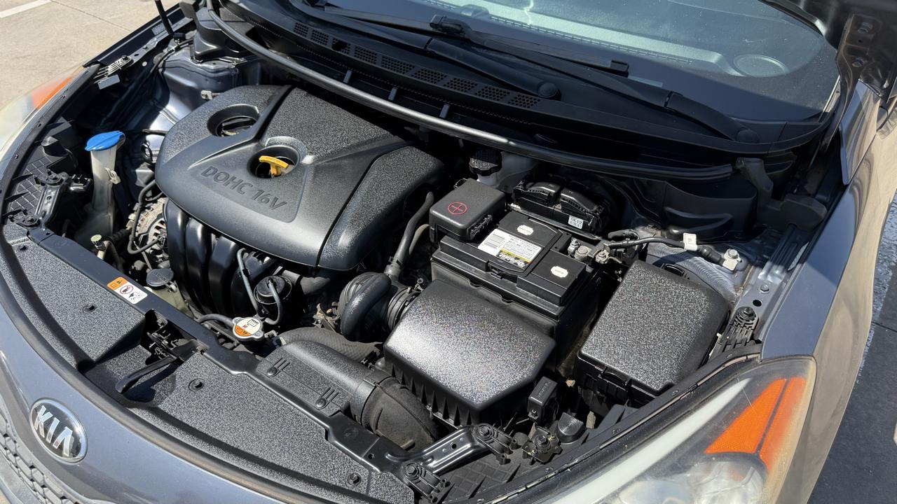 Kia Forte 4dr Sdn Auto LX 2016