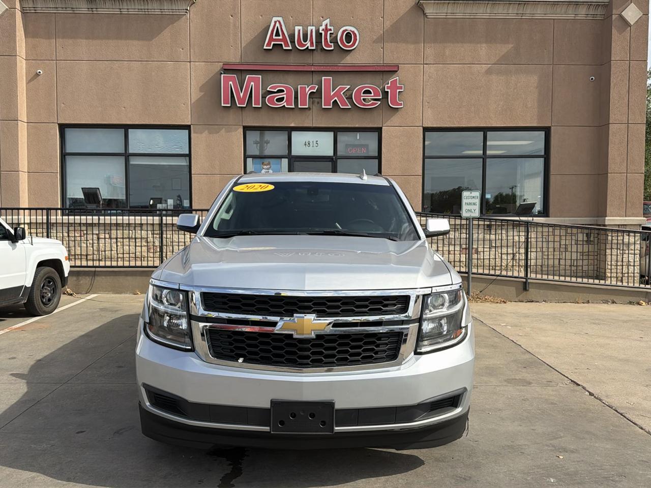 Chevrolet Tahoe 4WD 4dr LS 2020