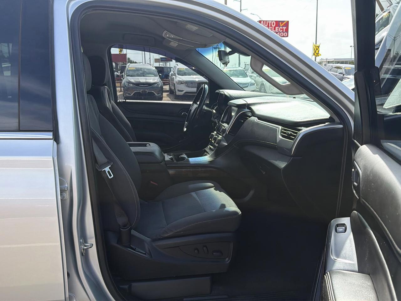 Chevrolet Tahoe 4WD 4dr LS 2020