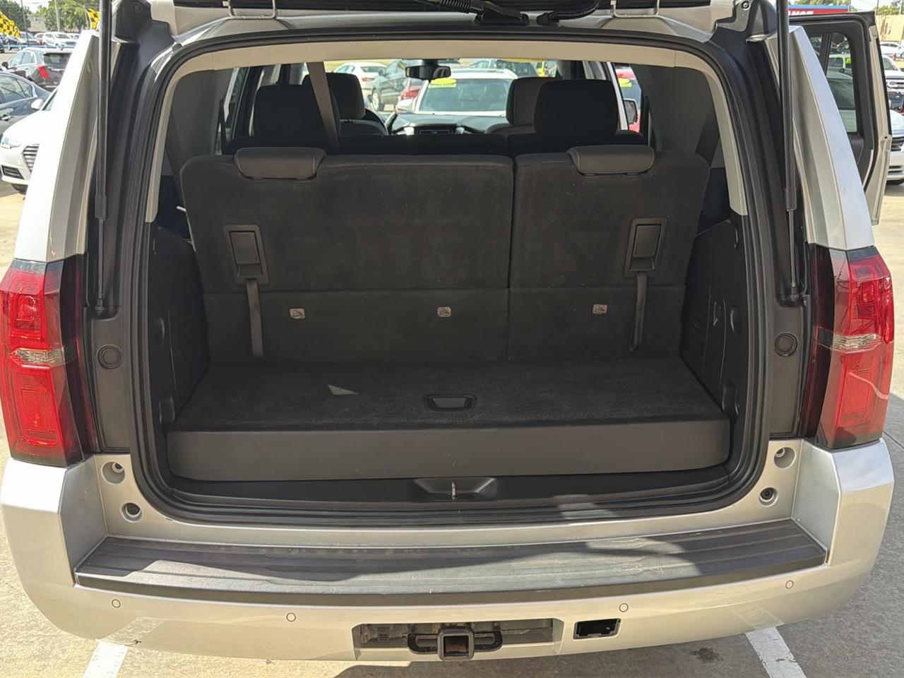 Chevrolet Tahoe 4WD 4dr LS 2020