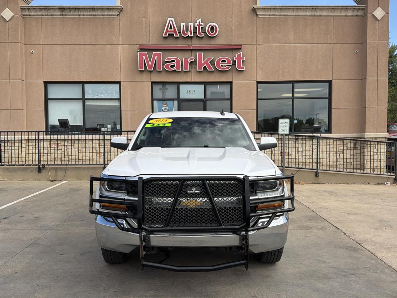 Chevrolet Silverado 1500 4WD Double Cab 143.5" LT w/1LT 2018