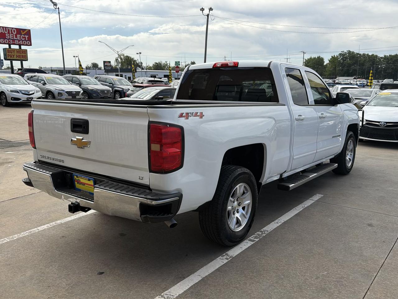 Chevrolet Silverado 1500 4WD Double Cab 143.5" LT w/1LT 2018