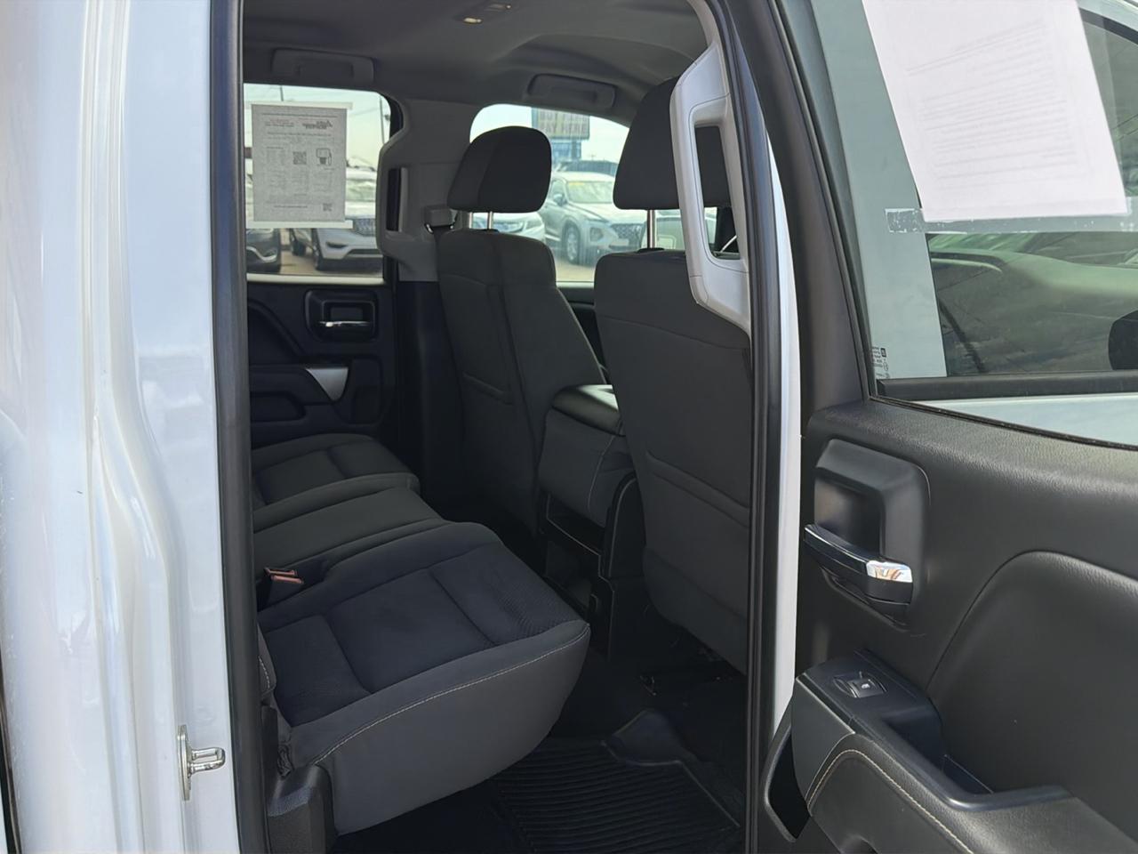 Chevrolet Silverado 1500 4WD Double Cab 143.5" LT w/1LT 2018
