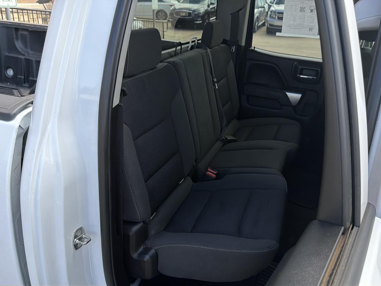 Chevrolet Silverado 1500 4WD Double Cab 143.5" LT w/1LT 2018