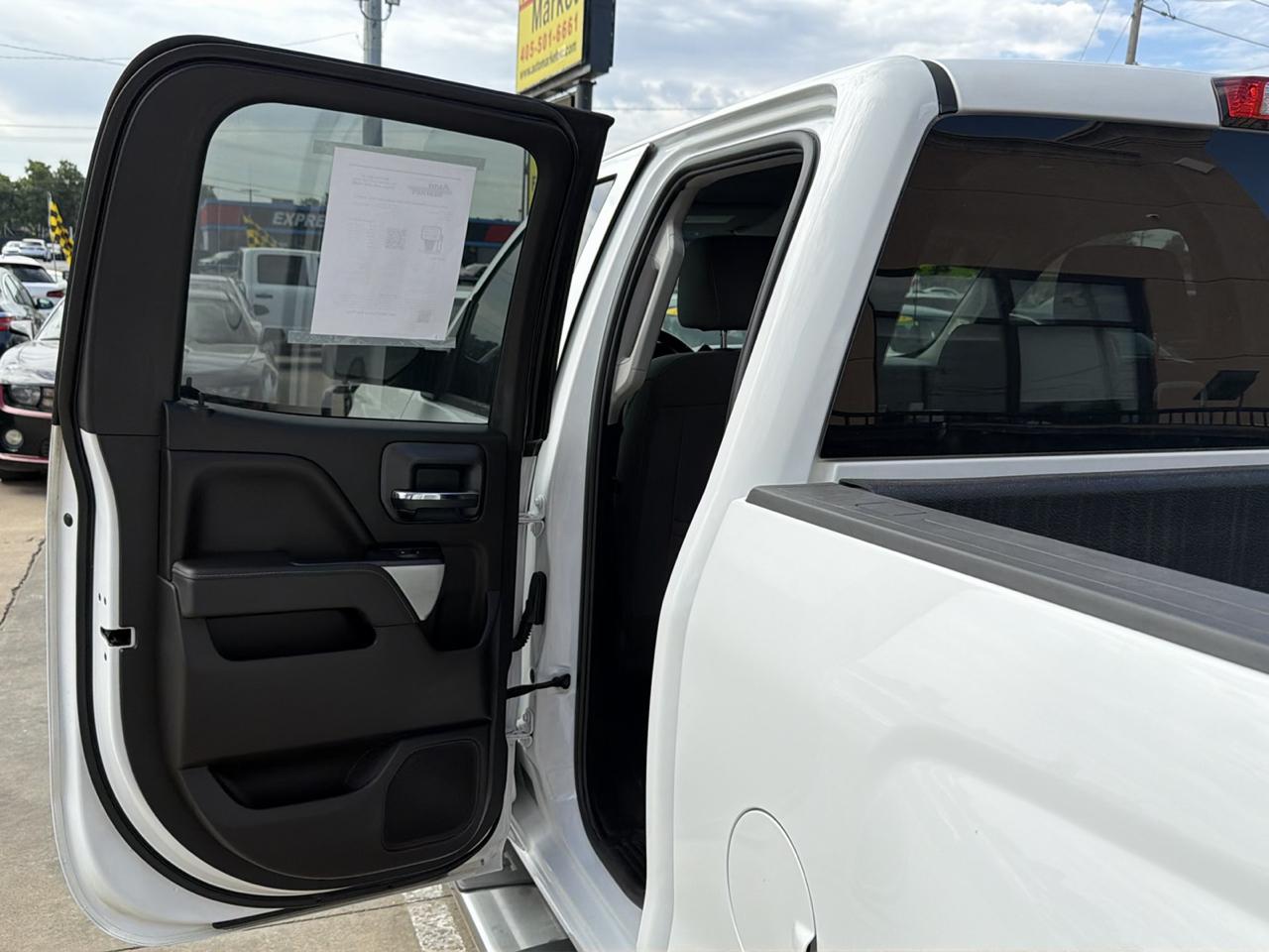 Chevrolet Silverado 1500 4WD Double Cab 143.5" LT w/1LT 2018