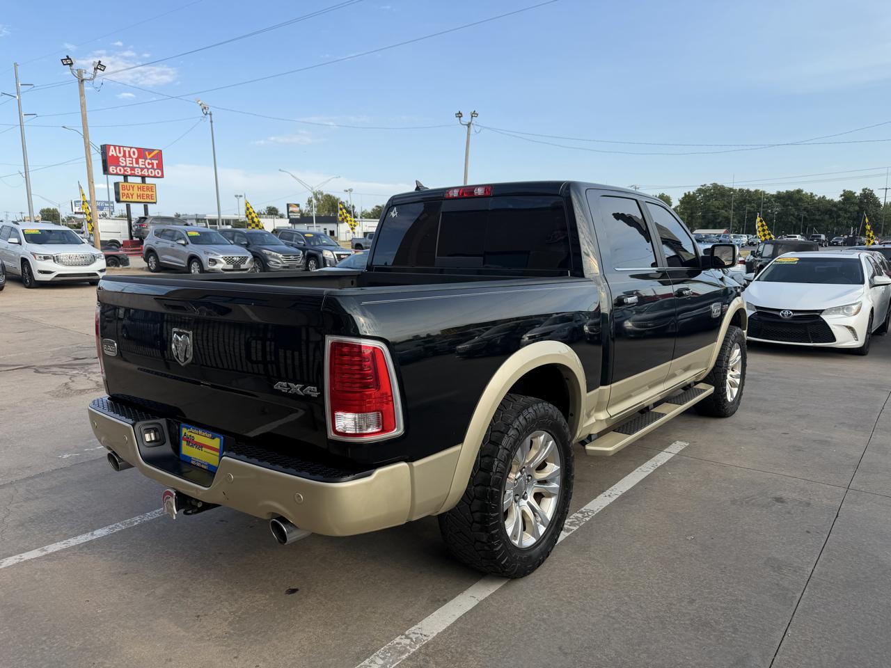 RAM 1500 Longhorn 4x4 Crew Cab 5'7" Box 2017