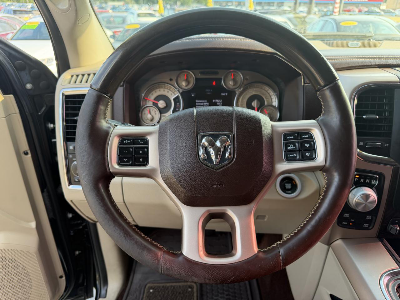RAM 1500 Longhorn 4x4 Crew Cab 5'7" Box 2017