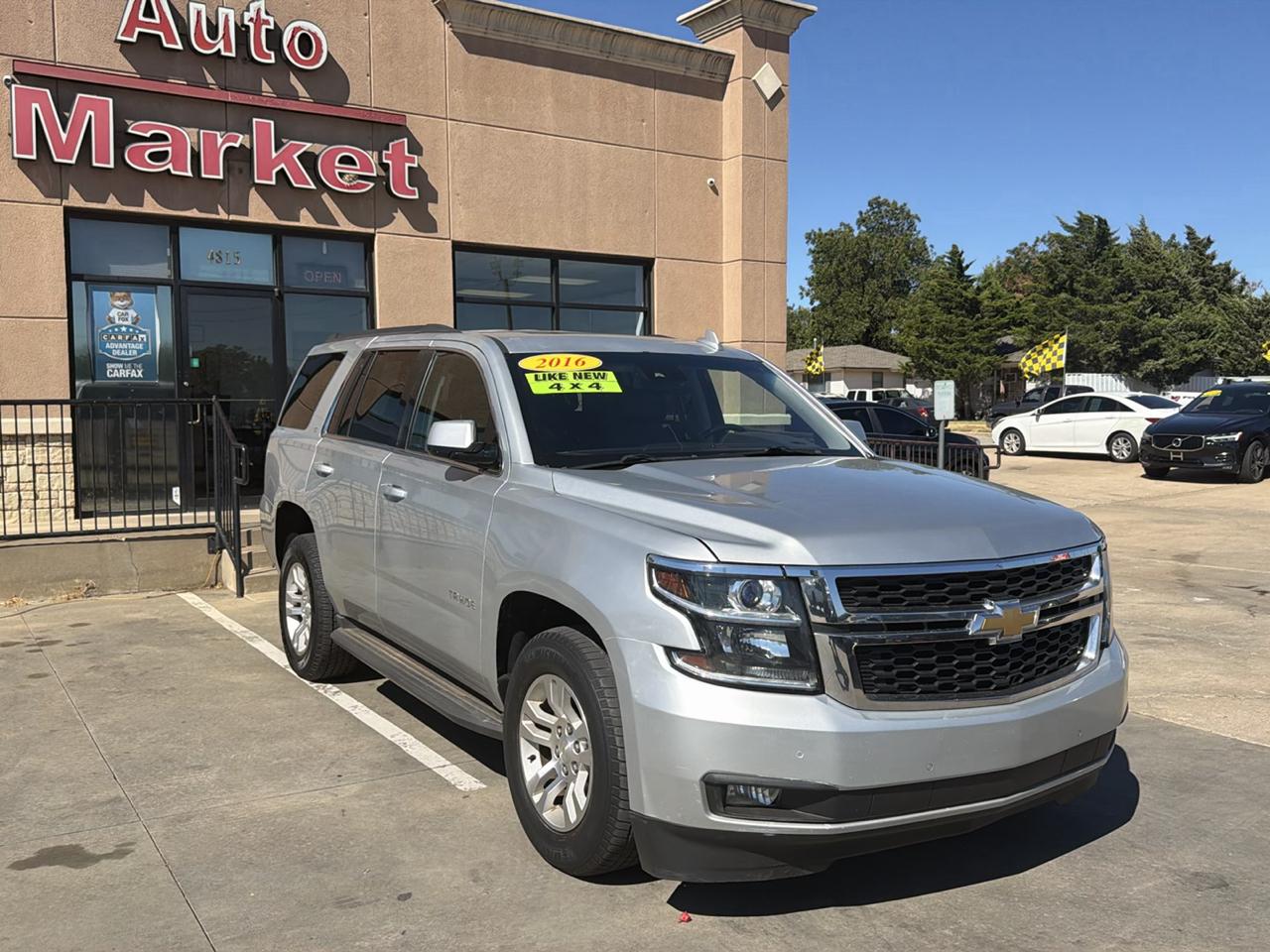 Chevrolet Tahoe 4WD 4dr LT 2016