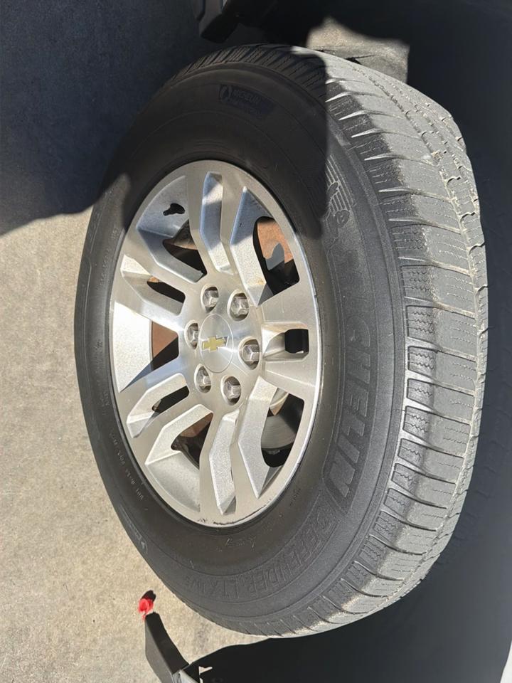 Chevrolet Tahoe 4WD 4dr LT 2016