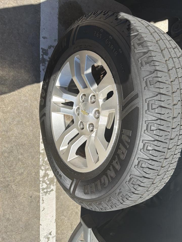 Chevrolet Tahoe 4WD 4dr LT 2016