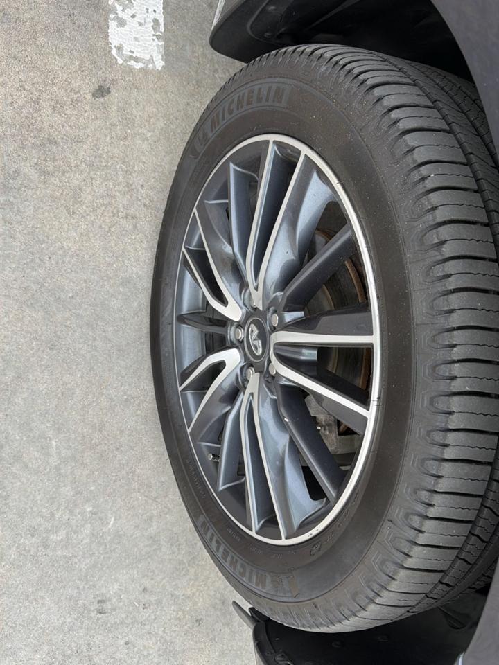 Infiniti QX60 AWD 2017