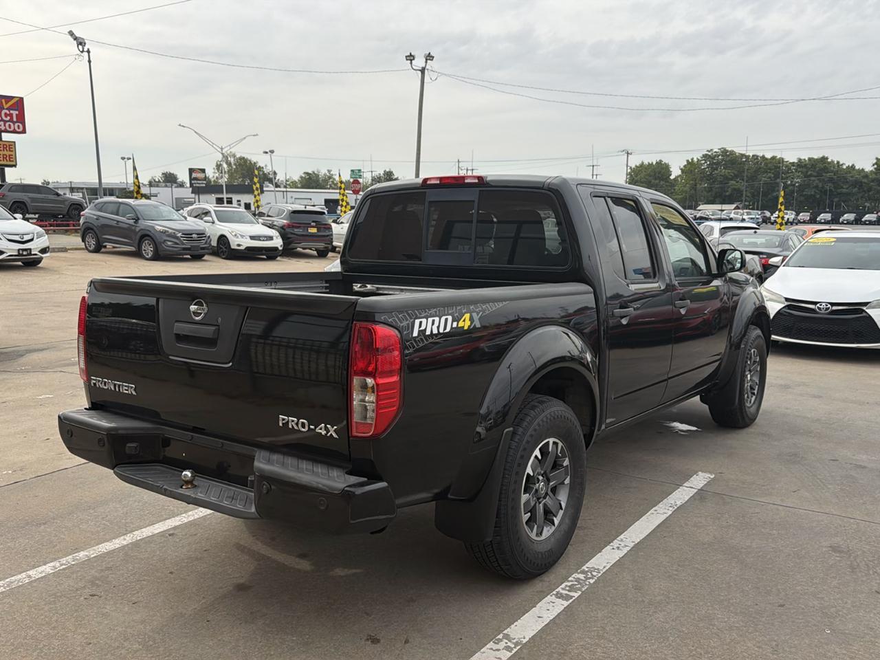 Nissan Frontier Crew Cab 4x4 PRO-4X Auto 2018